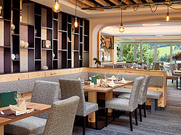 Die Fotos dürfen ausschließlich für PR- und Marketingmaßnahmen des Hotels Steiger, Neukirchen, Österreich verwendet werden.Jegliche Nutzung Dritter (durch Verkauf oder Weitergabe) ist mit dem Bildautor, Michael Huber | www.huber-fotografie.at, gesondert zu vereinbaren.Copyright aller Aufnahmen:Michael Huber5730 Mittersill. Hallenbadstraße 4www.huber-fotografie.at0664 / 250 86 32