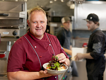 Die Fotos dürfen ausschließlich für PR- und Marketingmaßnahmen des Hotels Steiger, Neukirchen, Österreich verwendet werden.Jegliche Nutzung Dritter (durch Verkauf oder Weitergabe) ist mit dem Bildautor, Michael Huber | www.huber-fotografie.at, gesondert zu vereinbaren.Copyright aller Aufnahmen:Michael Huber5730 Mittersill. Hallenbadstraße 4www.huber-fotografie.at+43 664 / 250 86 32